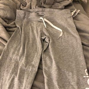 Kelvin Klein sweatpants